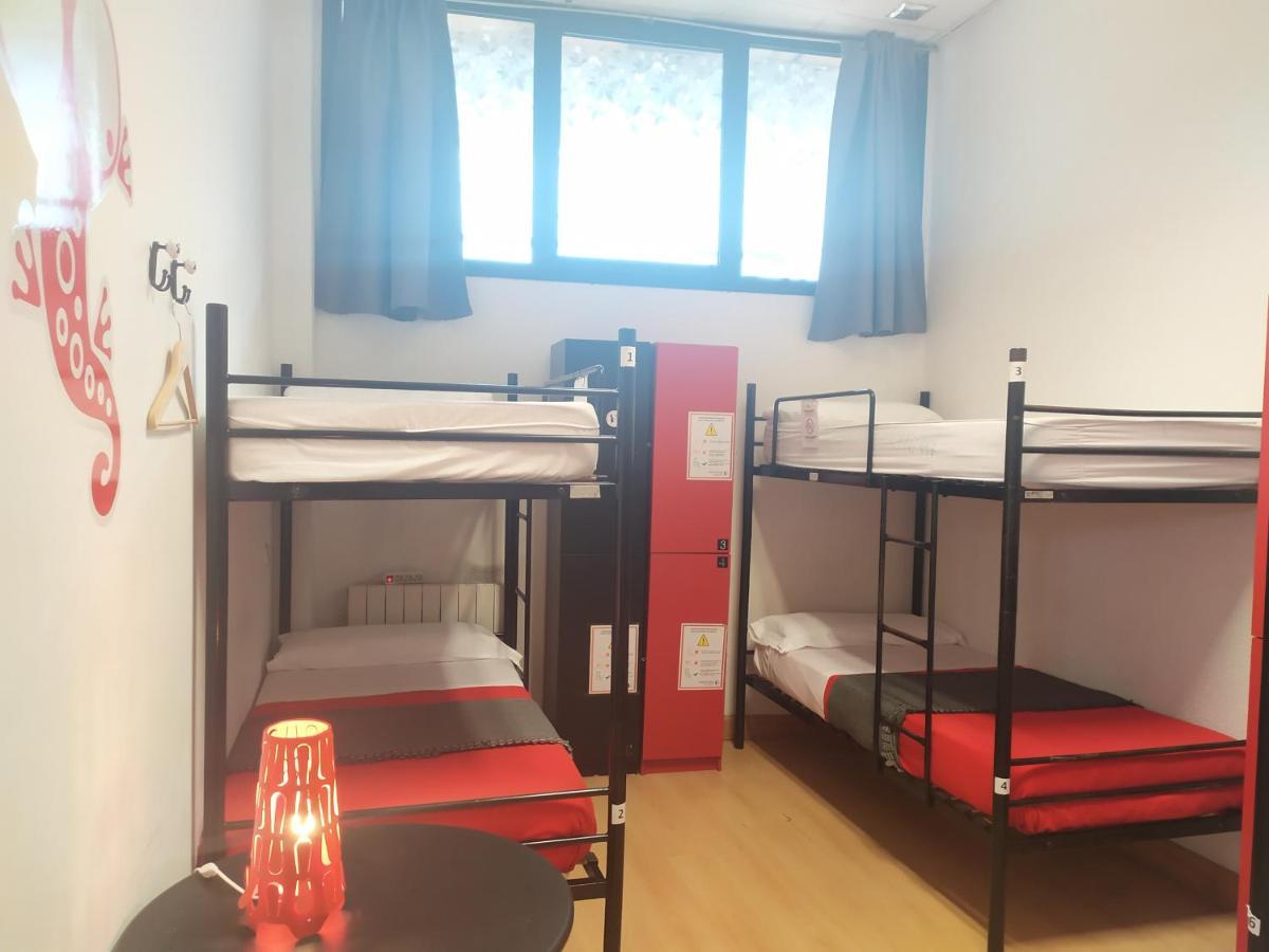 Bilbao Akelarre Hostel Exterior photo
