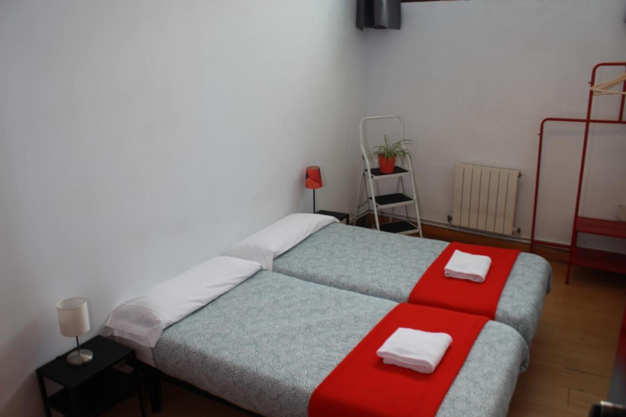 Bilbao Akelarre Hostel Exterior photo