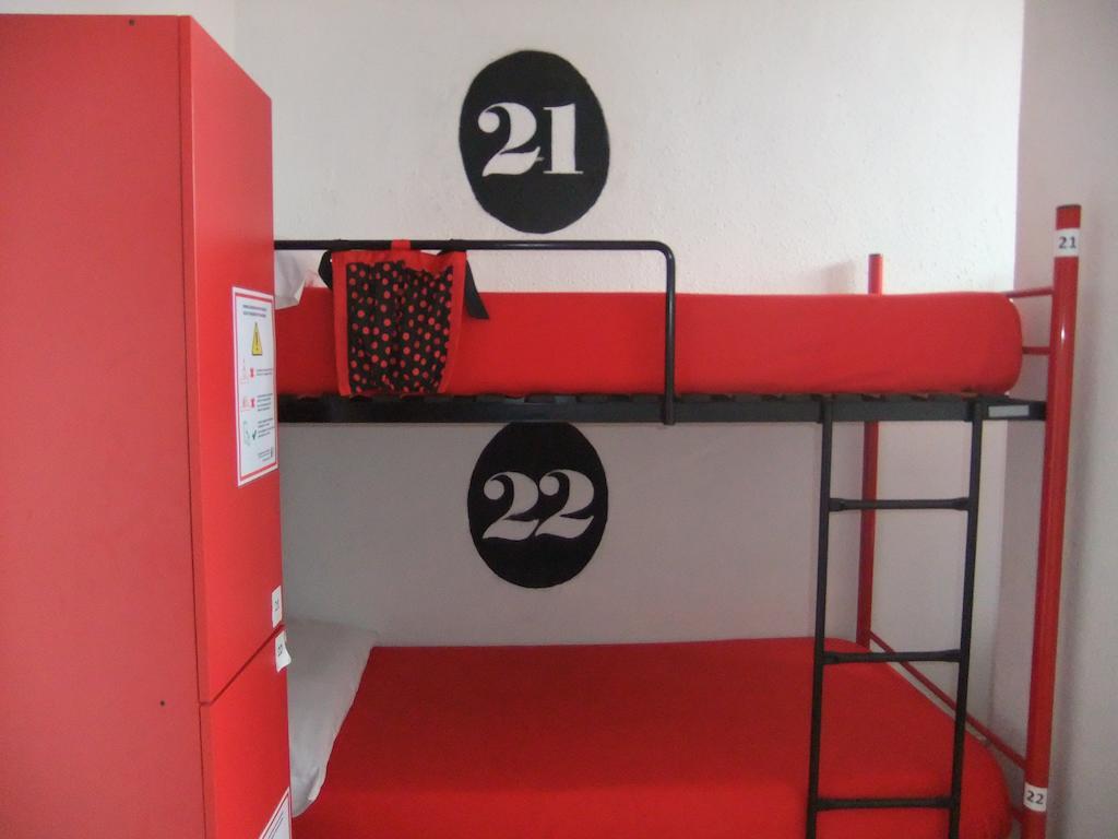 Bilbao Akelarre Hostel Room photo